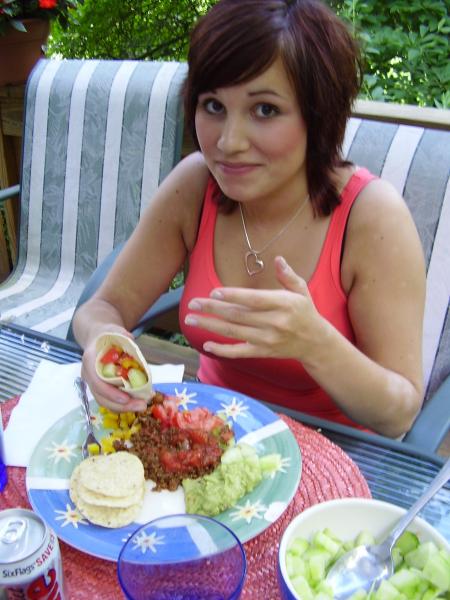 Sophie deguste...